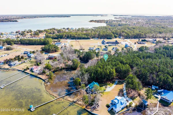 $275,000 | 200 Bayside Drive, Sneads Ferry, NC 28460