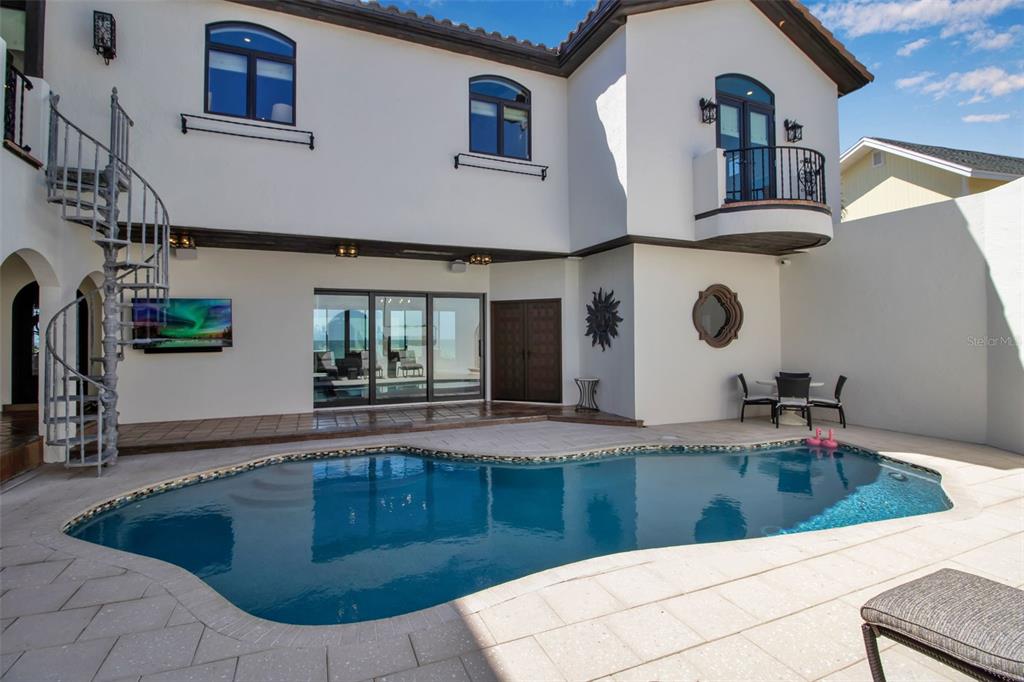 121 North Casey Key Road Osprey, FL 34229 - Photo 27 of 63