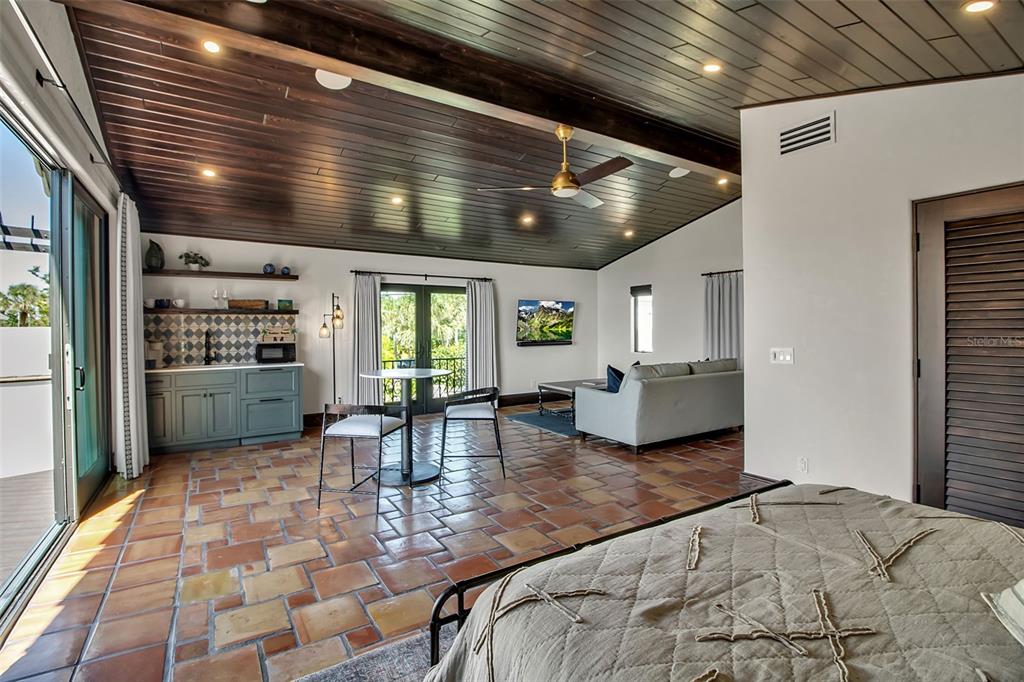 121 North Casey Key Road Osprey, FL 34229 - Photo 47 of 63