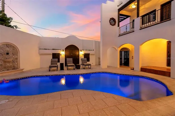 $6,475,000 | 121 North Casey Key Road, Osprey, FL 34229