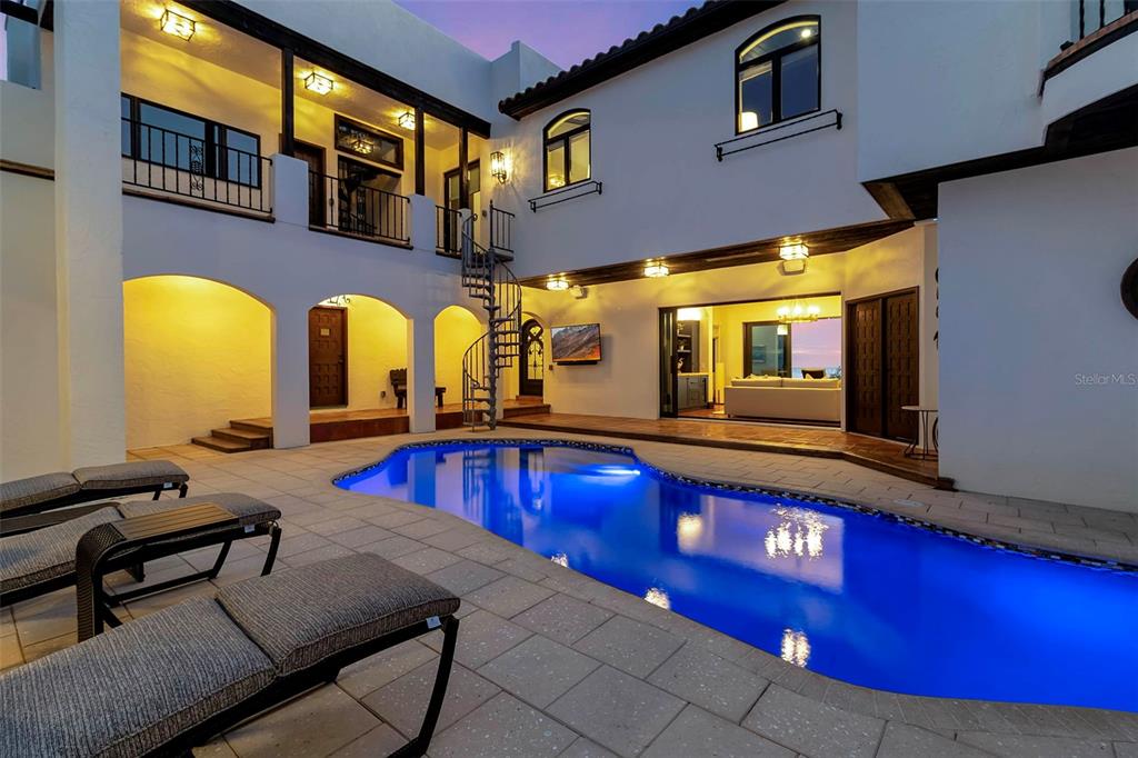 121 North Casey Key Road Osprey, FL 34229 - Photo 53 of 63