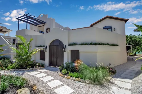 $6,475,000 | 121 North Casey Key Road, Osprey, FL 34229