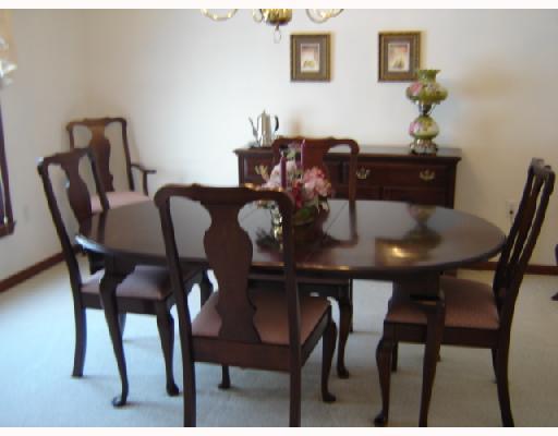6527 Ten Point Circle Level Green, PA 15085 - Photo 7 of 8 Dining Room.