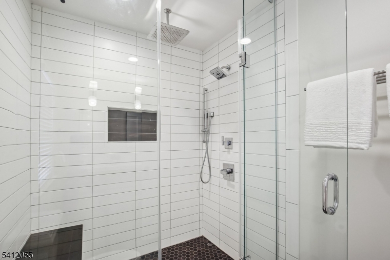 9 Harding Drive South Orange, NJ 07079 - Photo 23 of 43