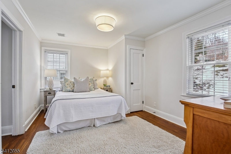 9 Harding Drive South Orange, NJ 07079 - Photo 24 of 43