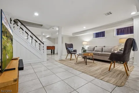 $1,195,000 | 9 Harding Drive, South Orange, NJ 07079