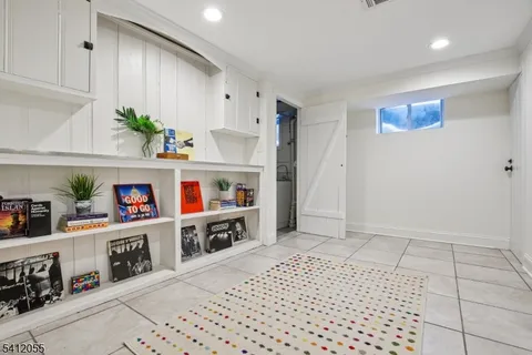 $1,195,000 | 9 Harding Drive, South Orange, NJ 07079