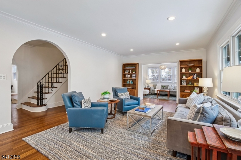 9 Harding Drive South Orange, NJ 07079 - Photo 4 of 43