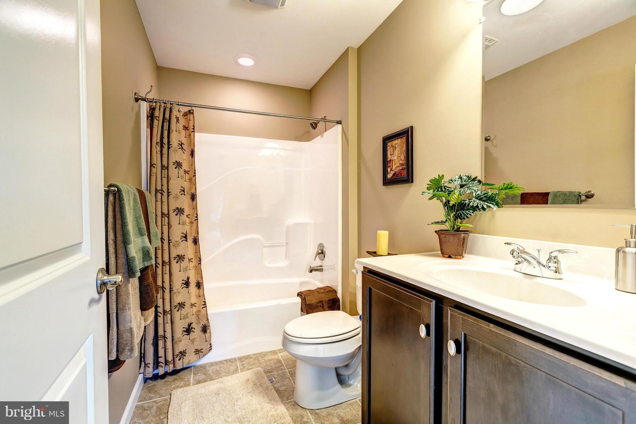 309 Patapsco Avenue Rosedale, MD 21237 - Photo 25 of 30 Full Bath With Tub