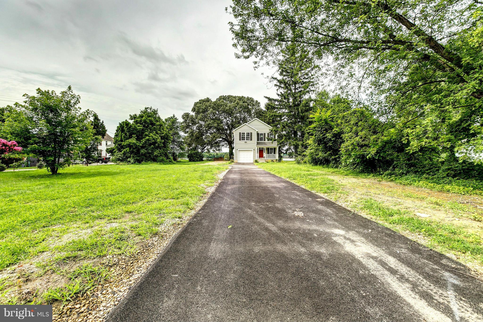 309 Patapsco Avenue Rosedale, MD 21237 - Photo 29 of 30 Long Private Driveway