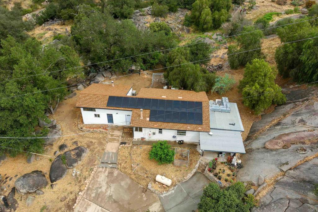 131 Ransom Hill Lane Ramona, CA 92065 - Photo 4 of 43
