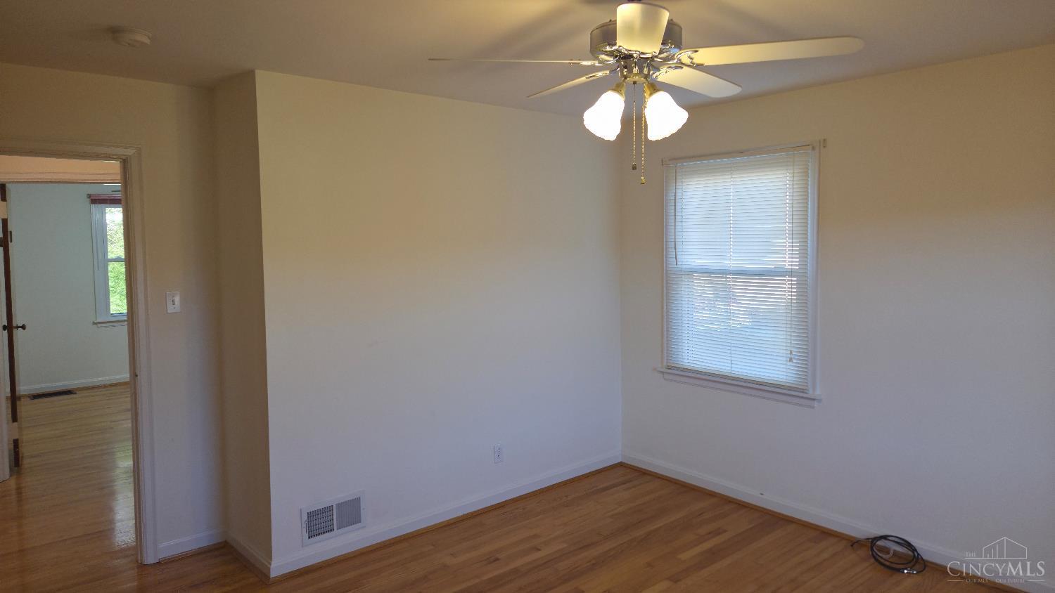 8240 Camargo Road Madeira, OH 45243 - Photo 17 of 32
