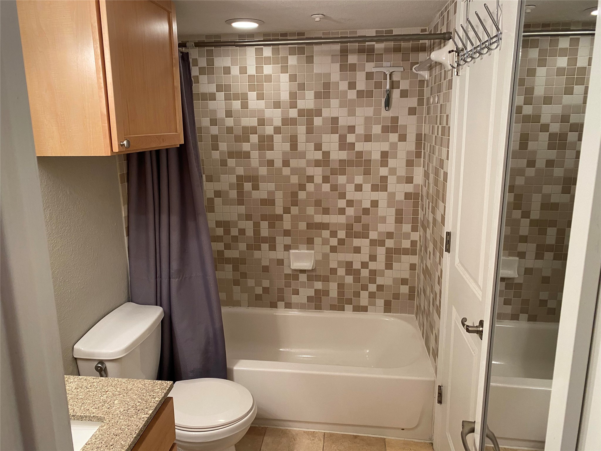 3204 Menchaca Road, Unit 408 Austin, TX 78704 - Photo 20 of 34