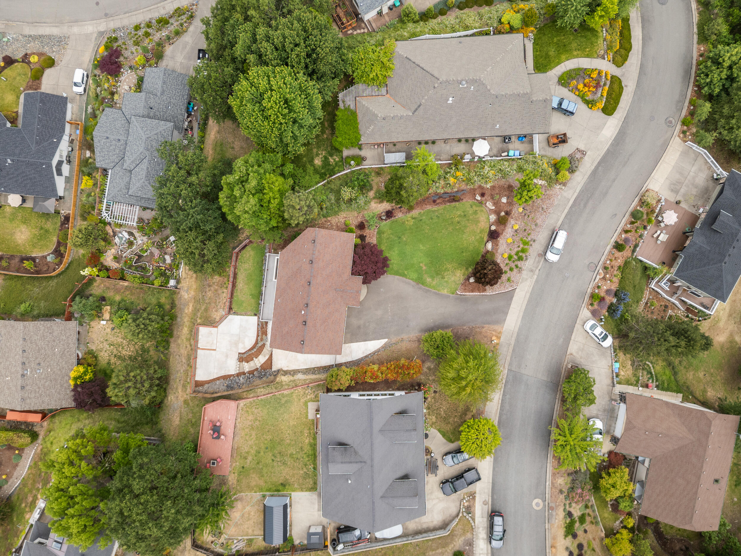 1553 Panoramic Loop Grants Pass, OR 97527 - Photo 37 of 51