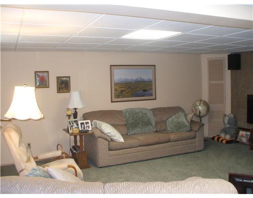 2746 South Bridge Road Washington, PA 15301 - Photo 13 of 14 Family Room. Other side of the large family room