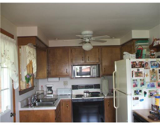 2746 South Bridge Road Washington, PA 15301 - Photo 14 of 14 Kitchen. User friendly kitchen with all appliances included--also washer & dryer in laundry