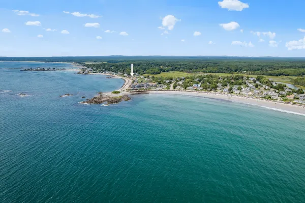 $995,000 | 175 Beach Avenue, Unit 2, Kennebunk, ME 04043