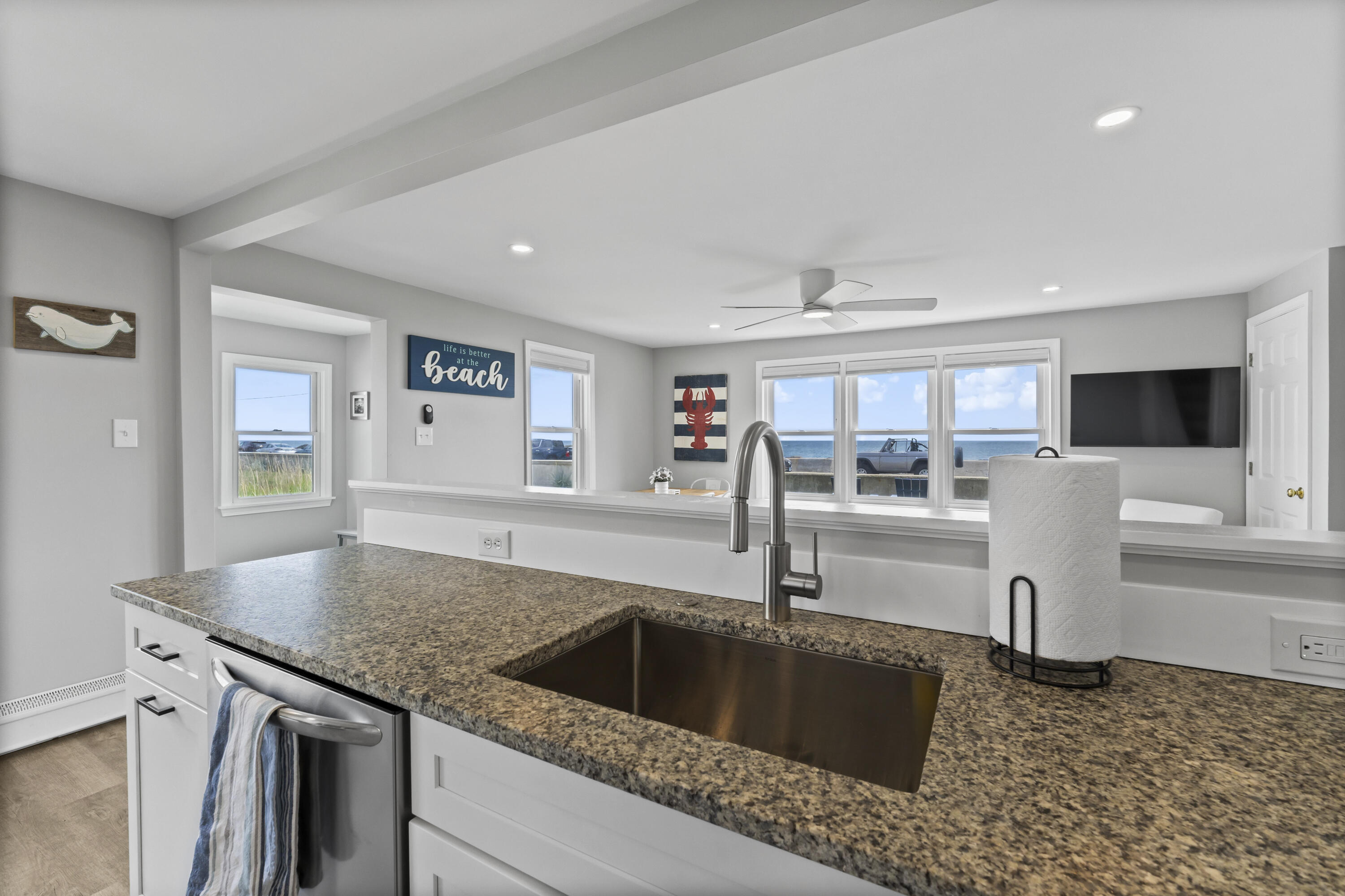175 Beach Avenue, Unit 2 Kennebunk, ME 04043 - Photo 3 of 24 175 Beach Ave_124