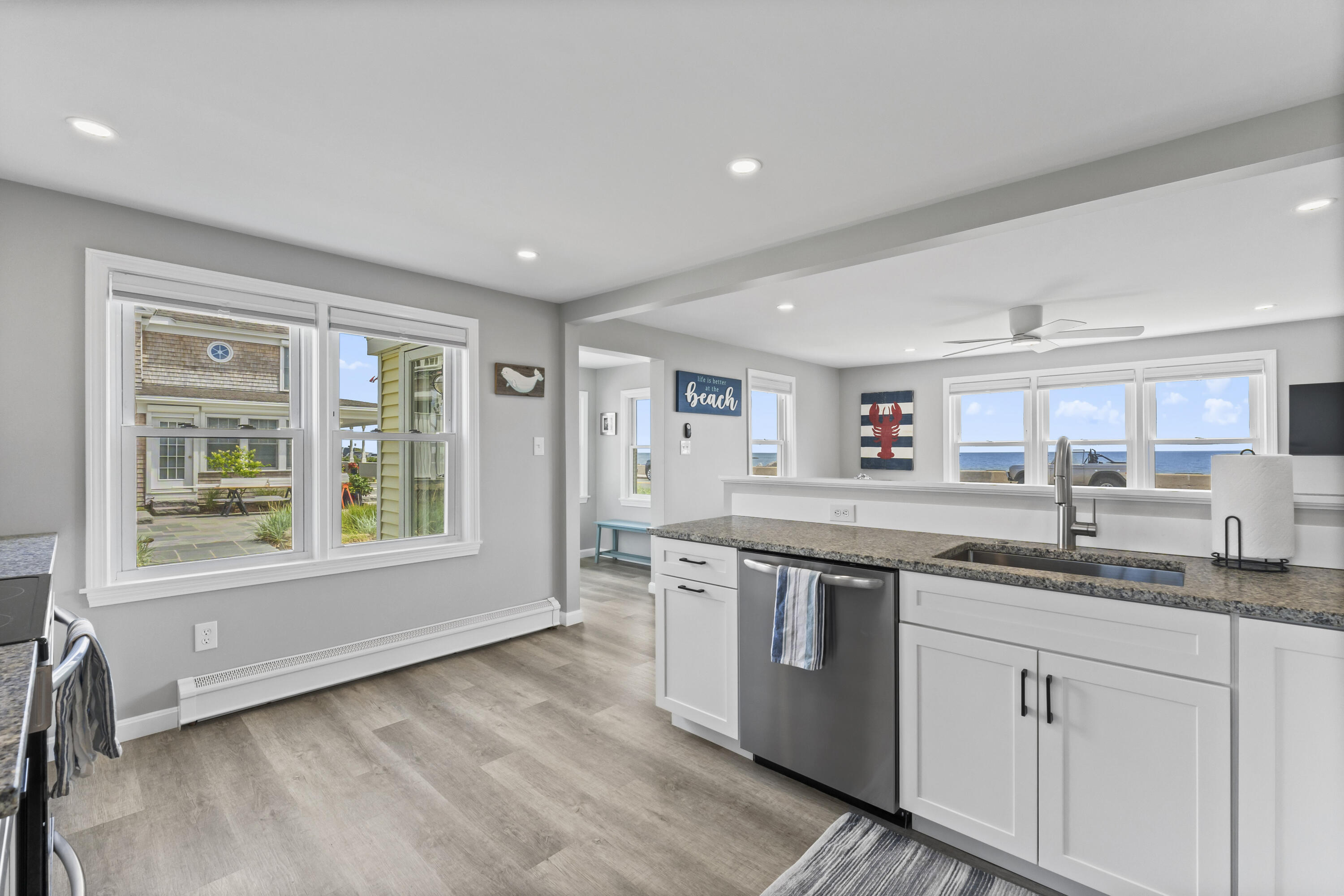 175 Beach Avenue, Unit 2 Kennebunk, ME 04043 - Photo 7 of 24 175 Beach Ave_122