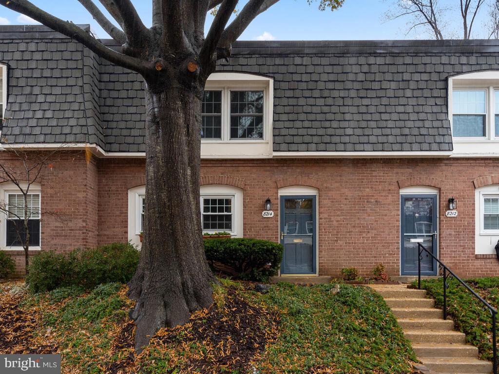 8214 Tory Road, Unit 141 Springfield, VA 22152 - Photo 2 of 38 Welcome Home!