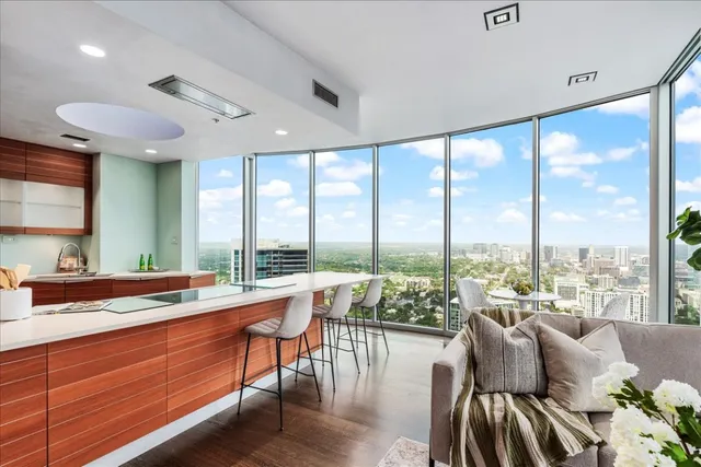 $1,099,000 | 360 Nueces Street, Unit 4211, Austin, TX 78701