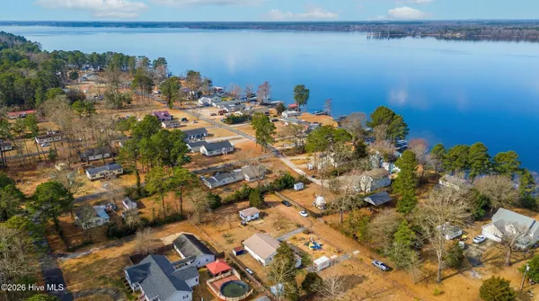 $295,000 | 1306 Slick Hl Road, Edenton, NC 27932