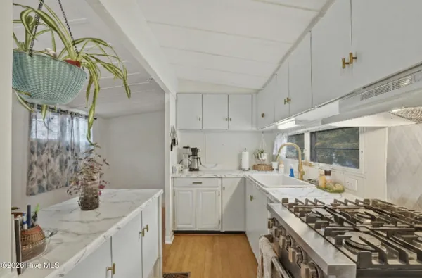 $295,000 | 1306 Slick Hl Road, Edenton, NC 27932