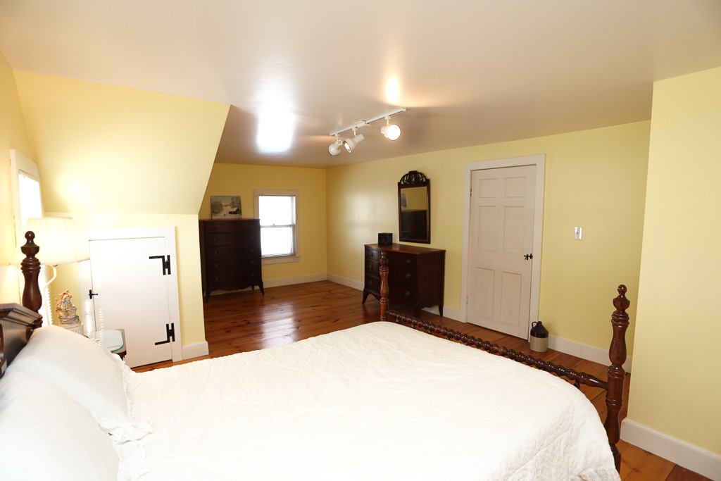 1 Tirrell Hill Road Goffstown, NH 03045 - Photo 22 of 33 Gallery Image 22
