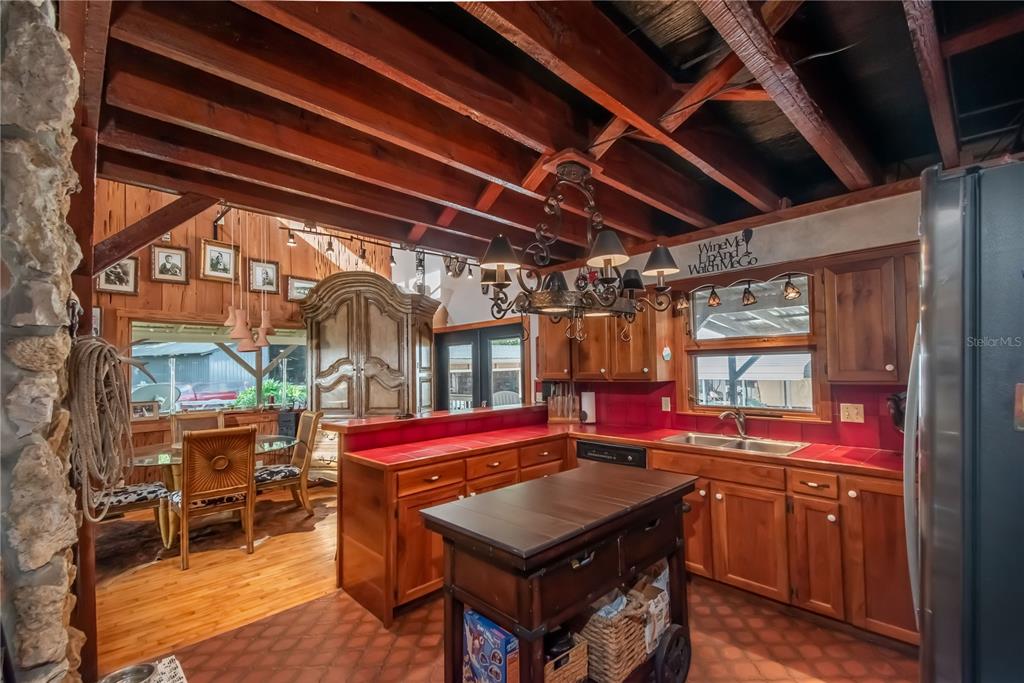 15615 Northeast 21st Avenue Road Citra, FL 32113 - Photo 6 of 98