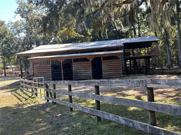 $1,300,000 | 15615 Northeast 21st Avenue Road, Citra, FL 32113