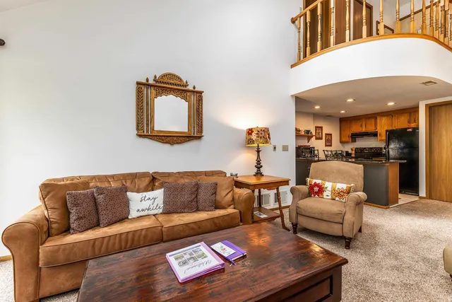 $219,900 | 23 Oak Glen Drive, Galena, IL 61036