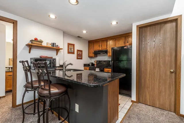 $219,900 | 23 Oak Glen Drive, Galena, IL 61036