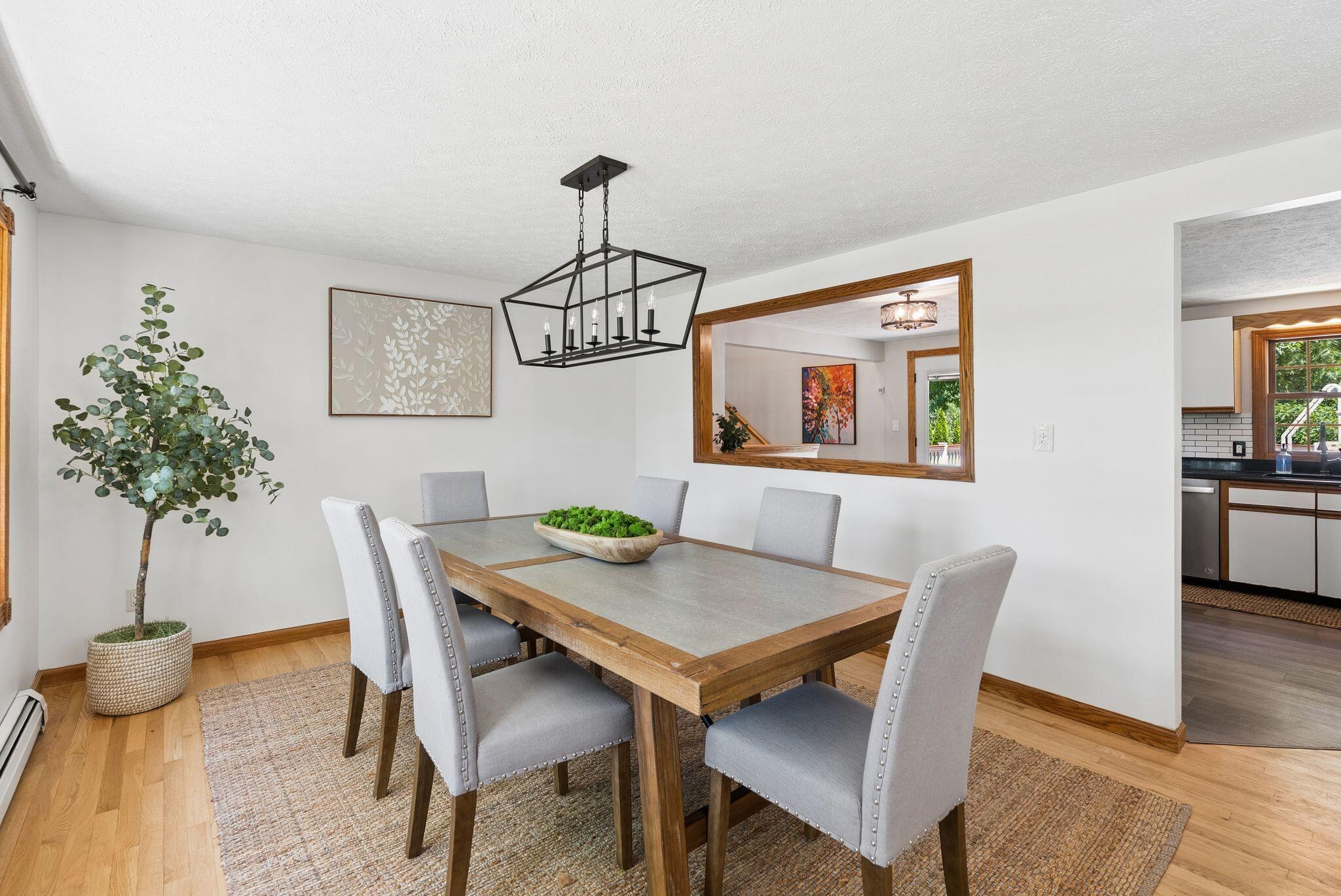 836 Old Post Road Arundel, ME 04046 - Photo 12 of 53 Dining Room
