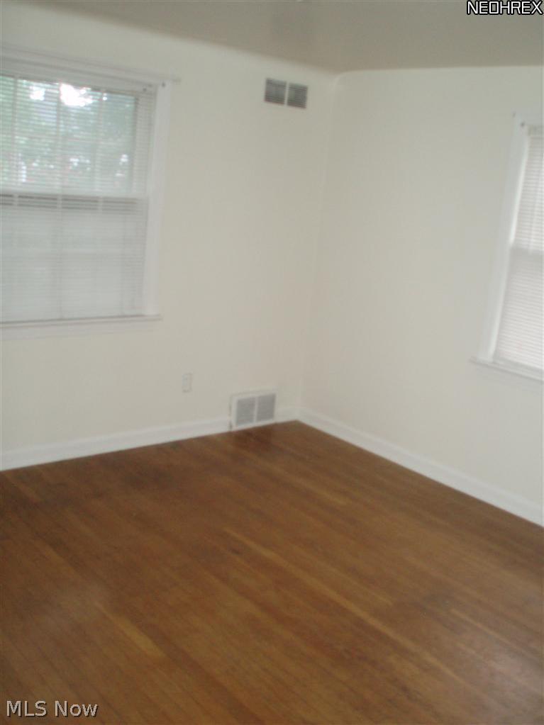 3506 Boynton Road Cleveland Heights, OH 44121 - Photo 10 of 11