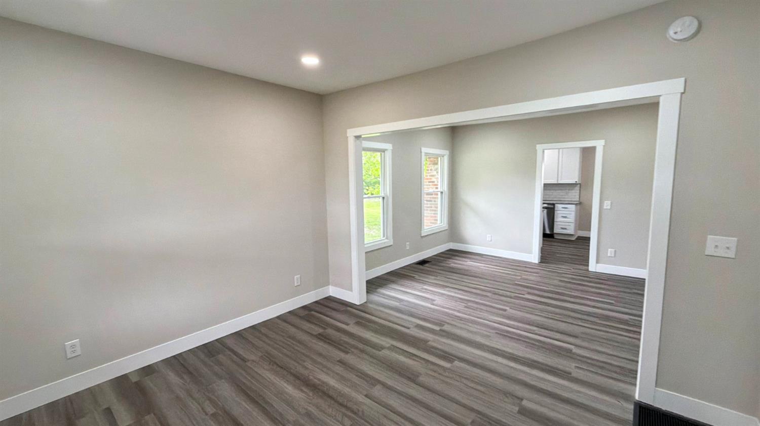 19021 North Hogan Road Aurora, IN 47001 - Photo 18 of 50