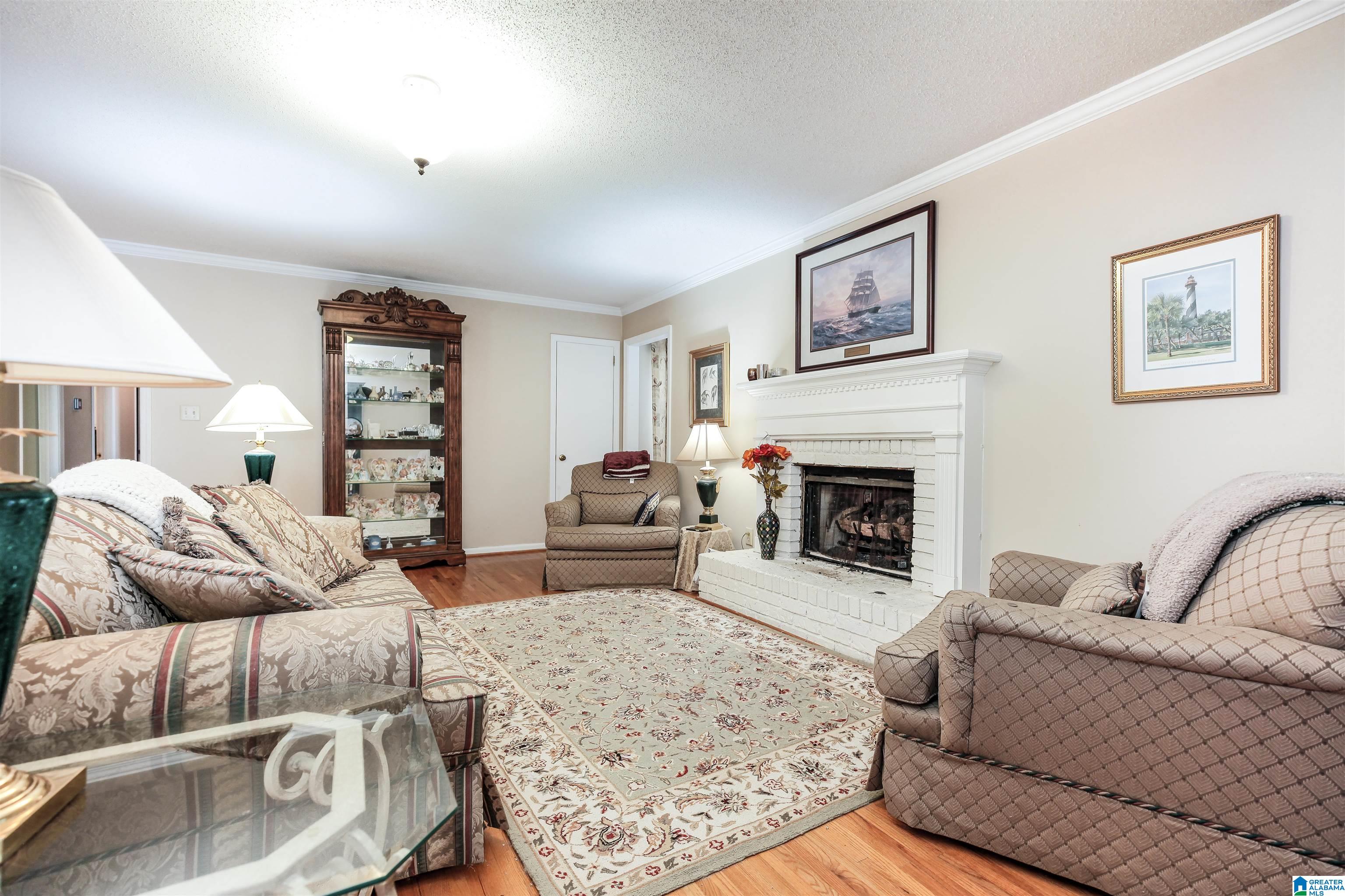 517 Kennedy Road Gardendale, AL 35071 - Photo 8 of 35