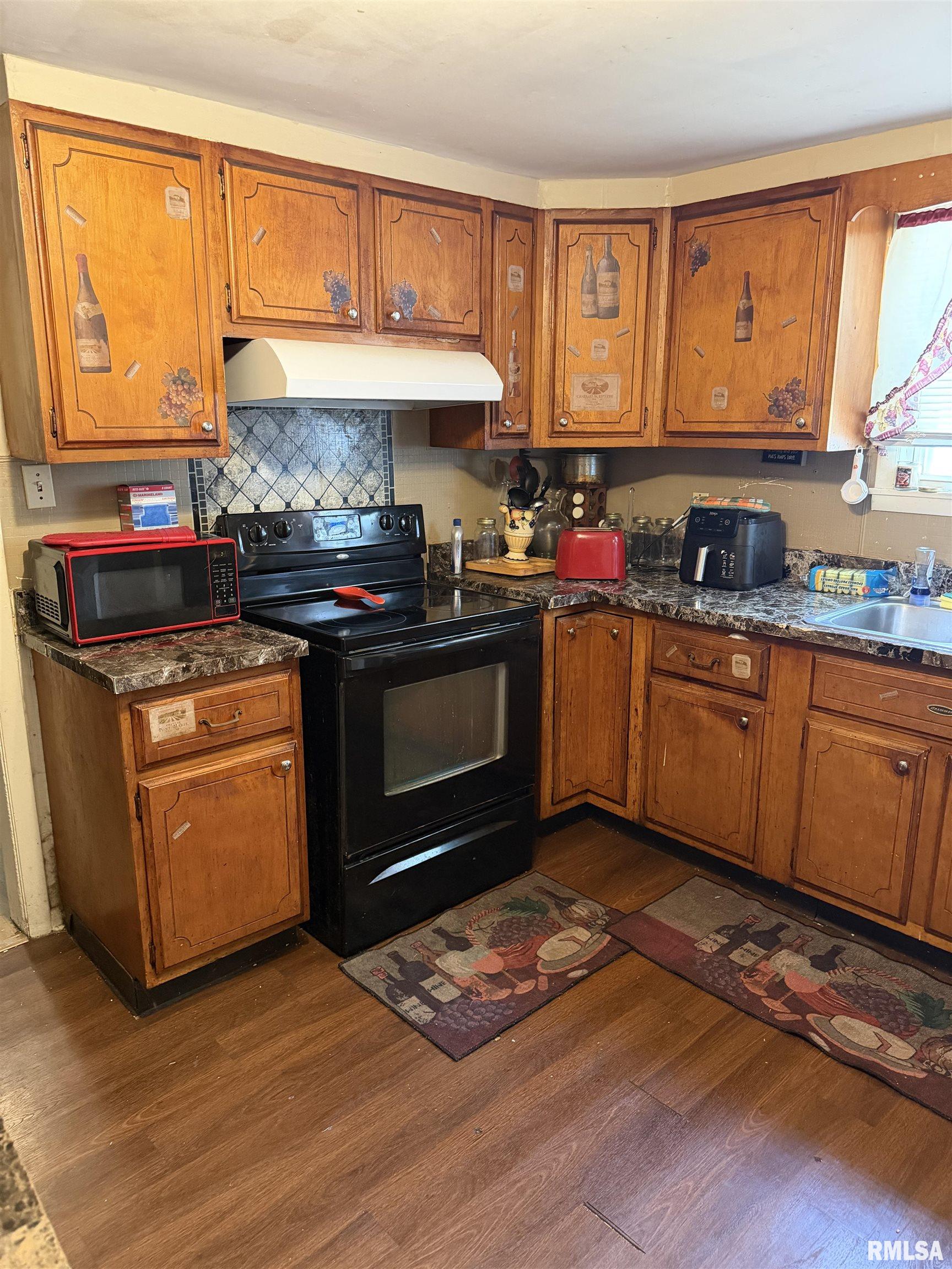 1707 East Moffat Avenue Springfield, IL 62702 - Photo 8 of 16