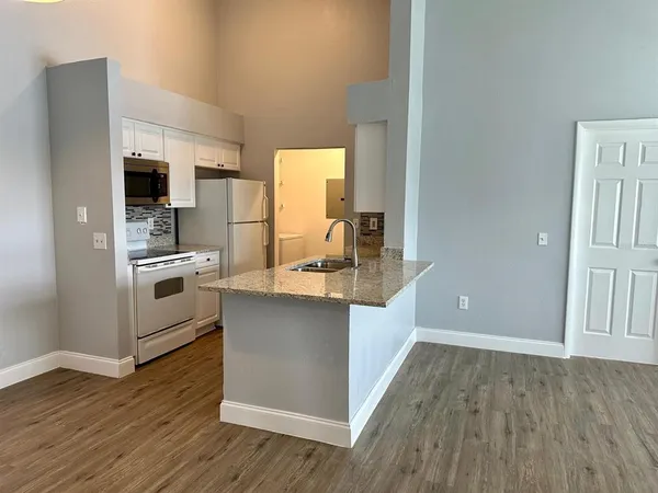 $245,000 | 1201 Bermuda Lakes Lane, Unit 205, Kissimmee, FL 34741