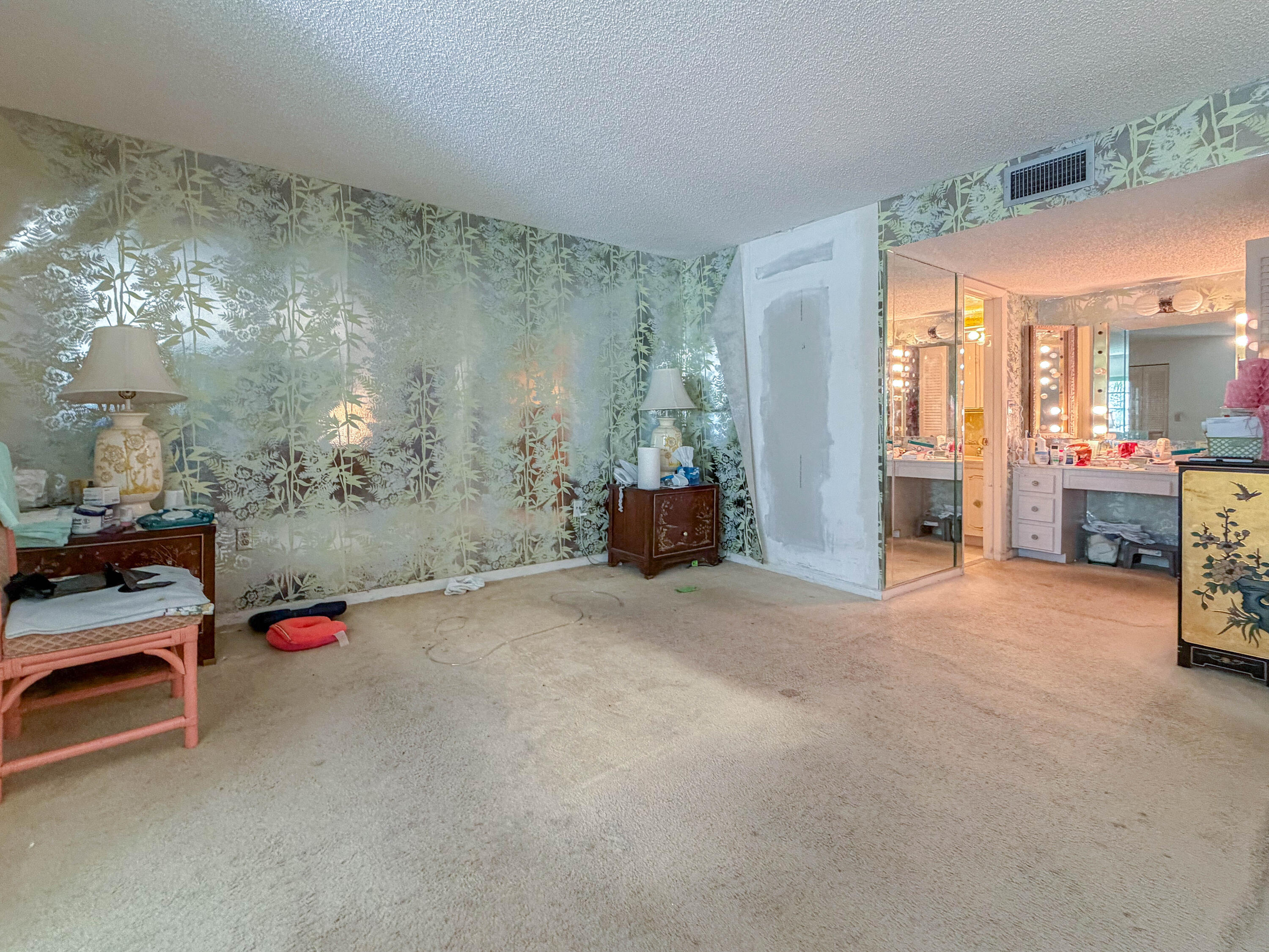 3930 Inverrary Boulevard, Unit 304D Lauderhill, FL 33319 - Photo 14 of 45 IMG_3414