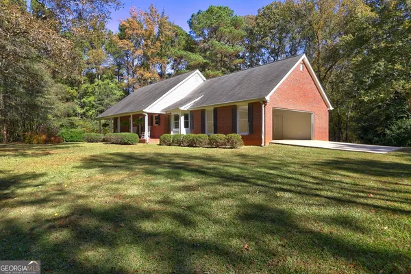 $328,000 | 586 Higgins Road, Jackson, GA 30233