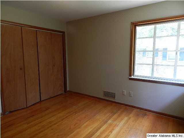 713 Martinwood Road Birmingham, AL 35235 - Photo 15 of 30