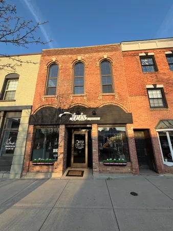 $2,400 | 403 South Leroy Street, Unit A, Fenton, MI 48430