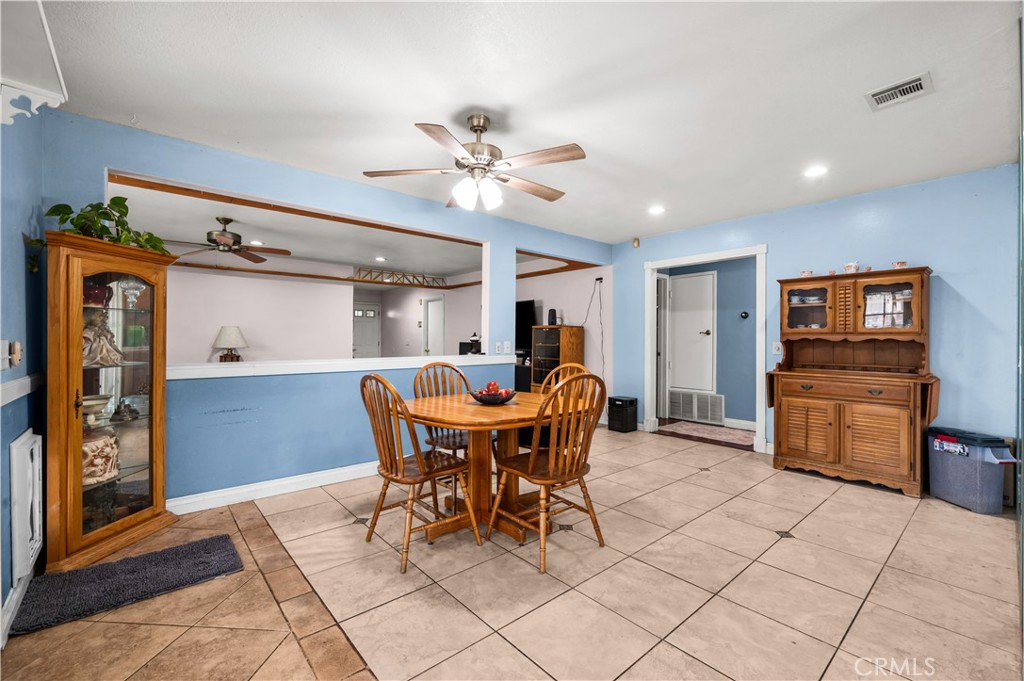 7112 Idyllwild Lane Riverside, CA 92503 - Photo 13 of 44