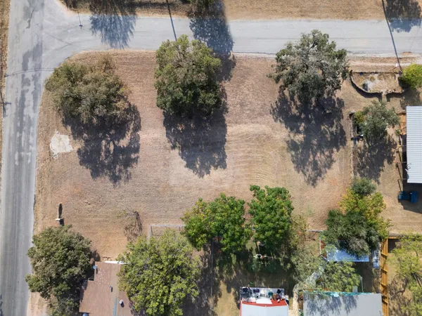 $50,000 | 261-262 Whited Street, Tow, TX 78672