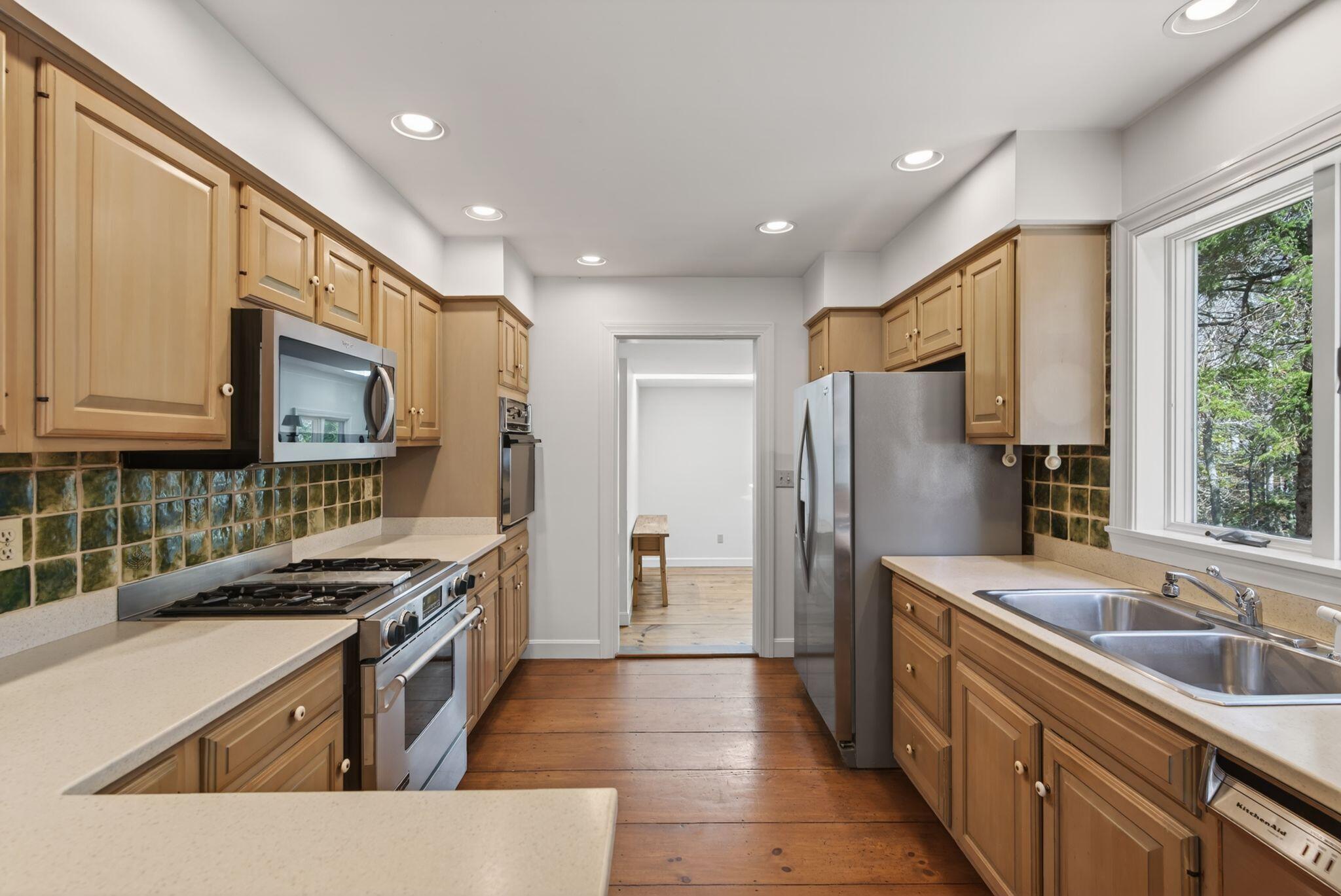 64 High Head Road Harpswell, ME 04079 - Photo 22 of 51 Kitchen