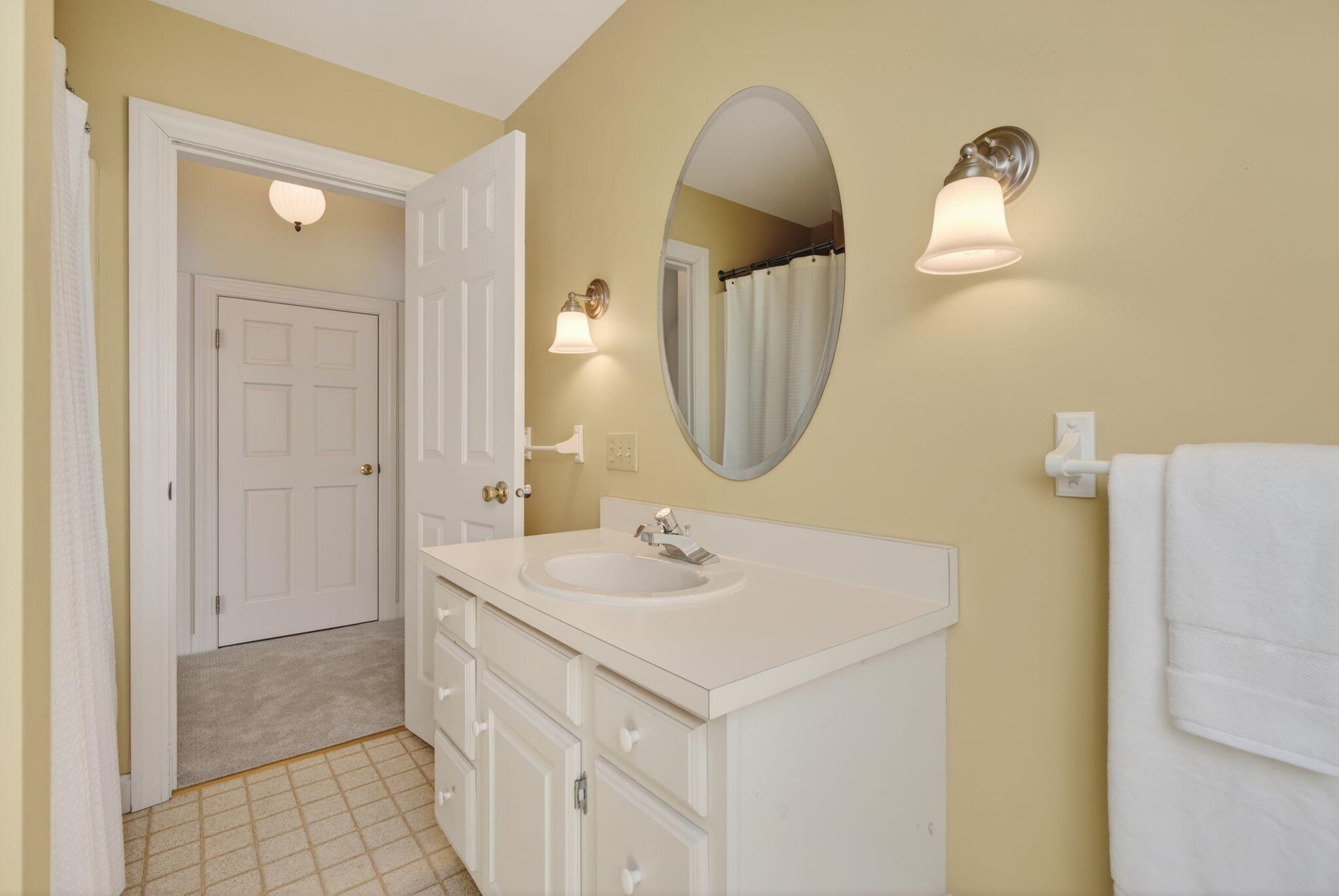 64 High Head Road Harpswell, ME 04079 - Photo 34 of 51 2nd Floor Full Bath