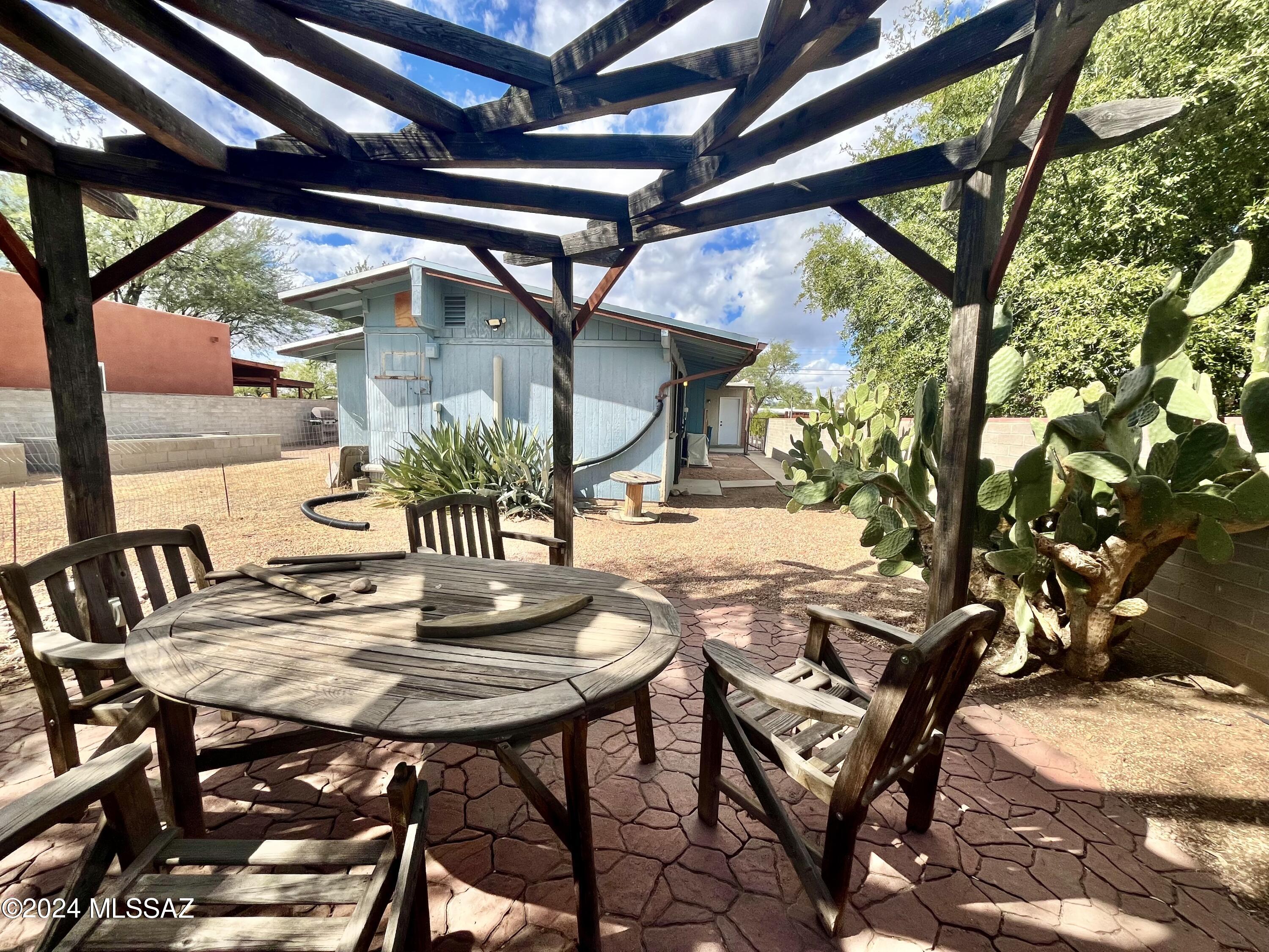 2118 North Rita Avenue Tucson, AZ 85716 - Photo 12 of 17 a view of an outdoor space with seating