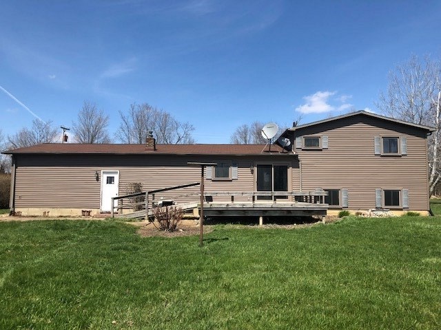 4021 Barnes Lake Road Columbiaville, MI 48421 - Photo 6 of 50 50010598-5.JPG