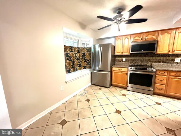 $2,950 | 6476 O'Hara Ct Drive, Springfield, VA 22152