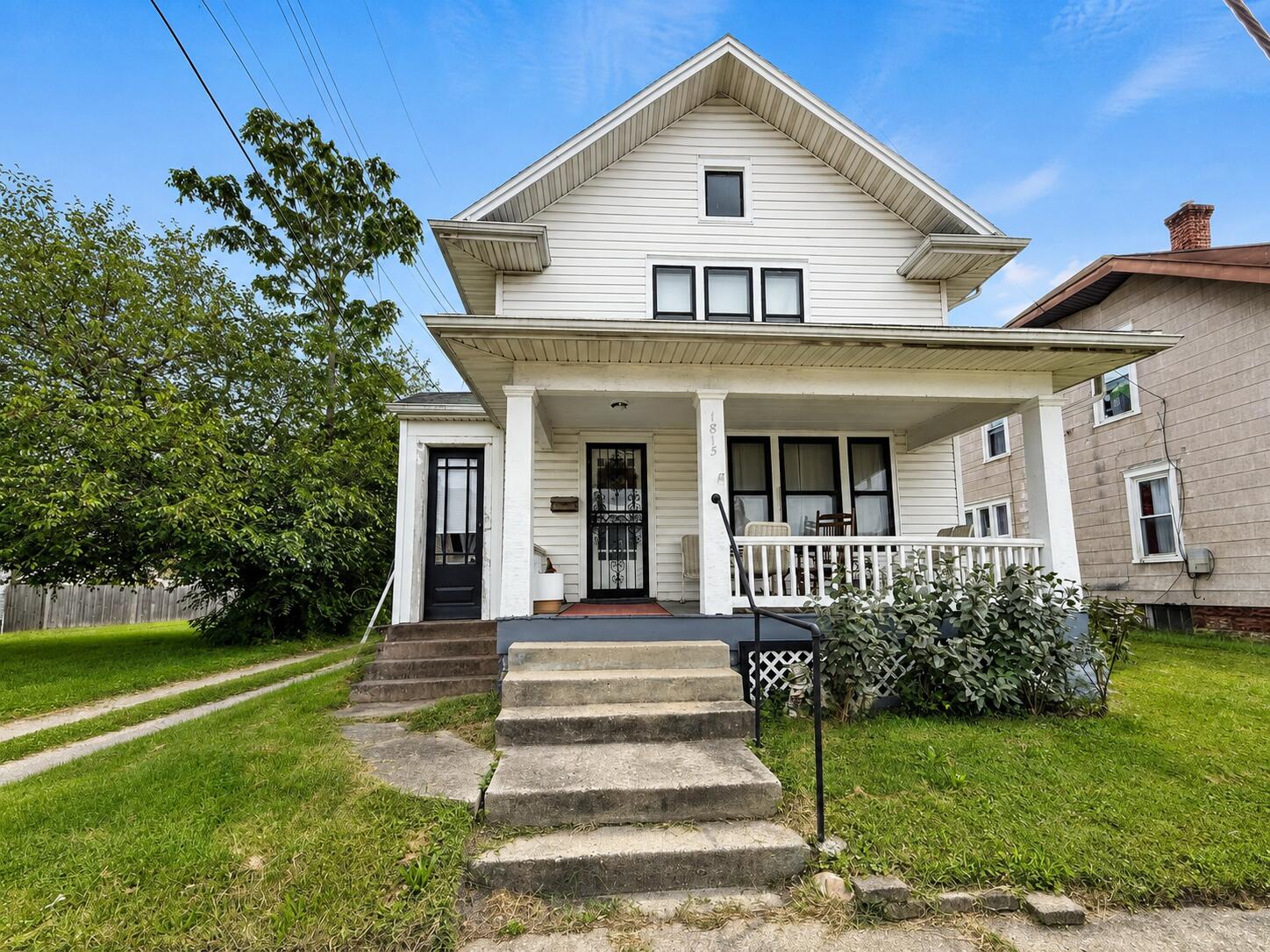1815 Edwards Avenue Springfield, OH 45503 - Photo 2 of 17 2